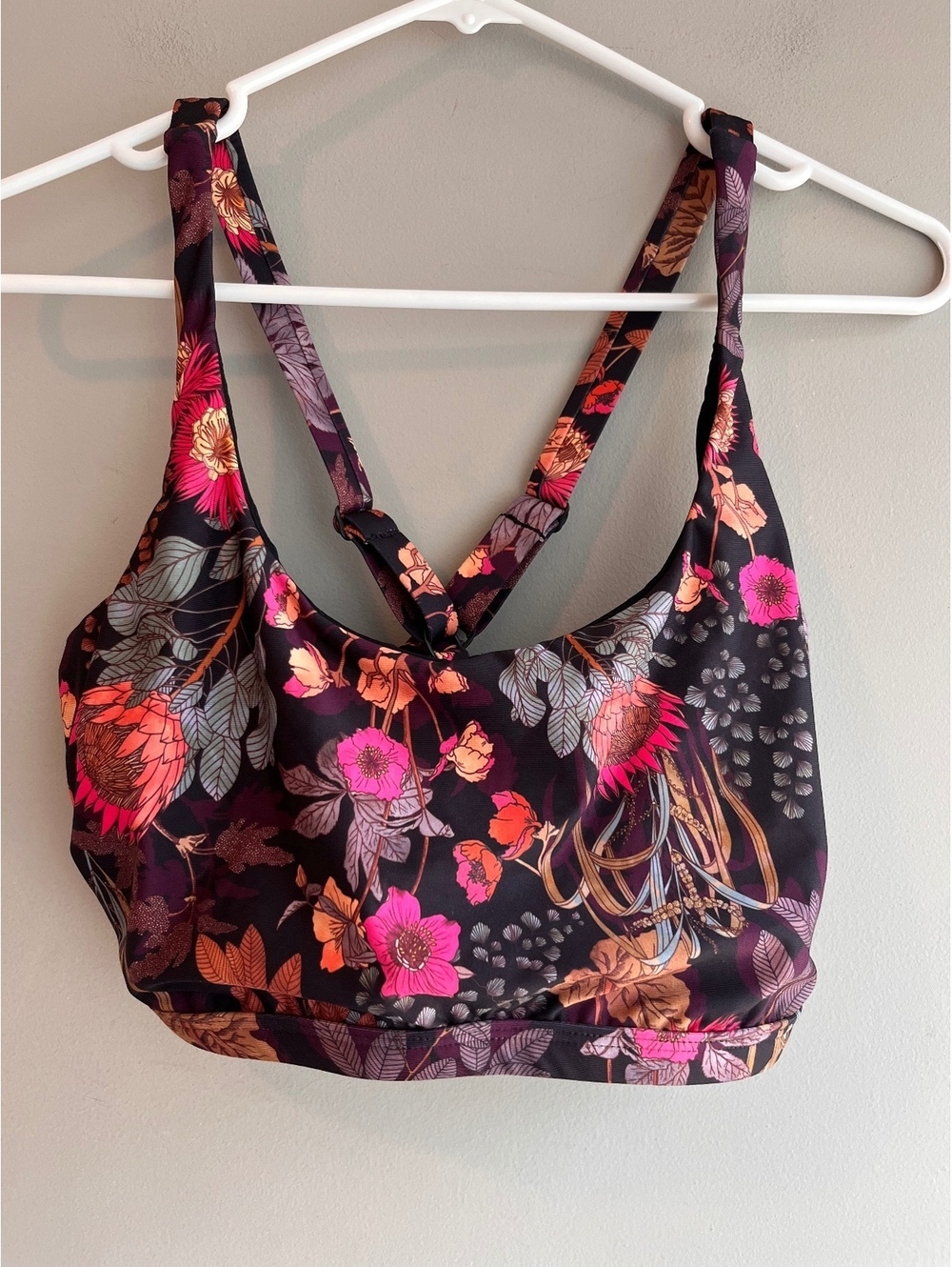 Title Nine Tidal Rave Bikini Top L-D Amazonian Floral design